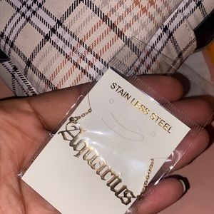 Zodiac Sign Necklaces : Aquarius